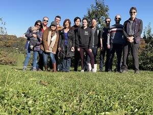 Lab apple picking 2021 image 2